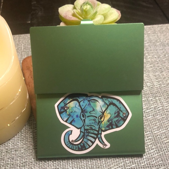 #48ele 🐘Elephant Green Metallic Business Card Holder🐘 - Picture 8 of 14